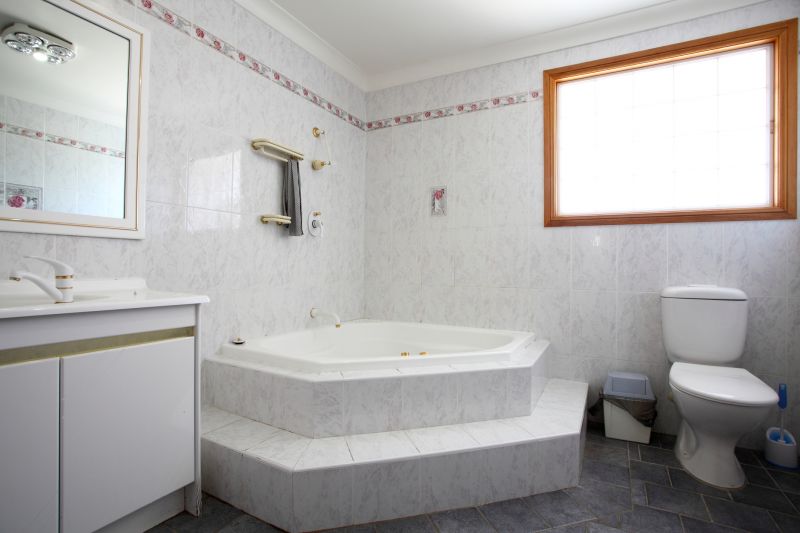 Cost of Bathtub Installation in Snohomish, WA